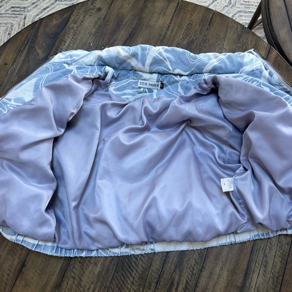 Steve Madden | Denim Cropped Puffer  Coat - Picture 6 of 8